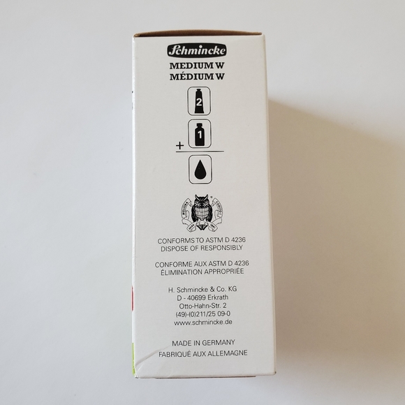 Medium W - Picture 3 of 5